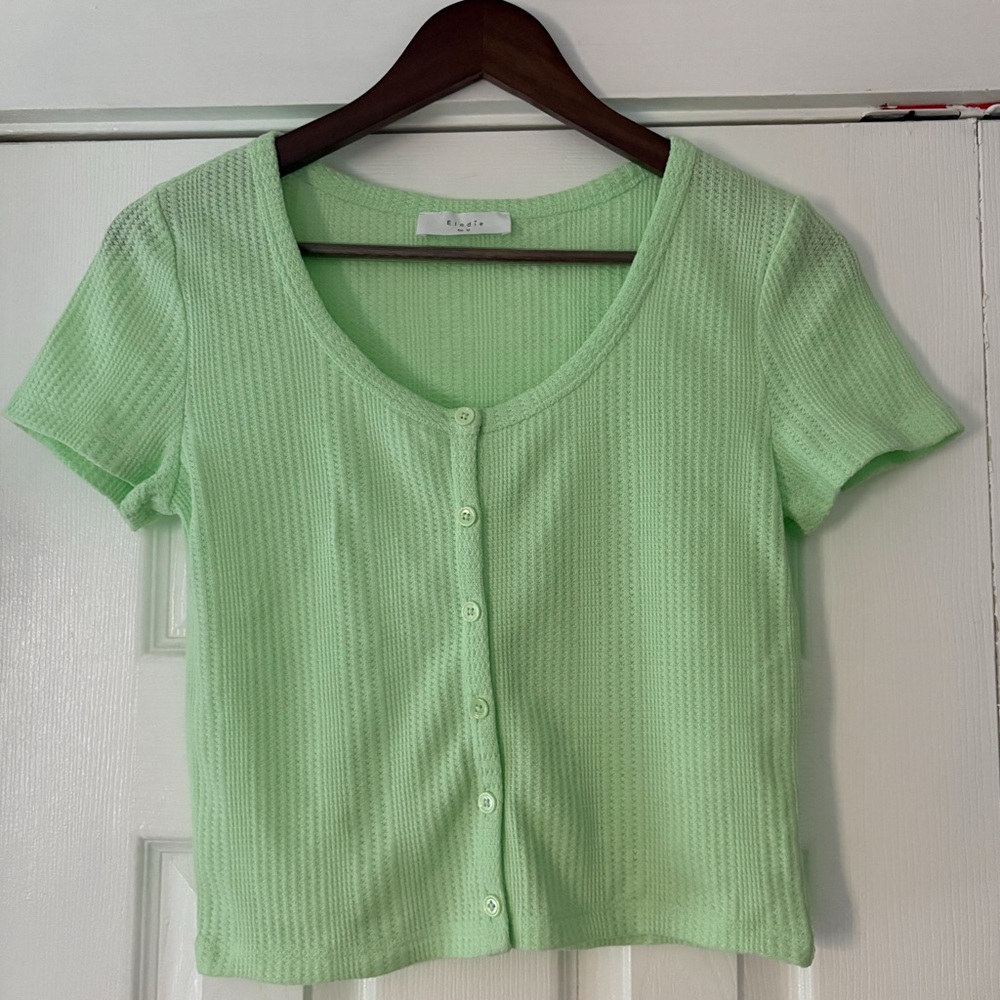 Elodie Light Green Ribbed Button-Up Shirt Size Medium NWT
